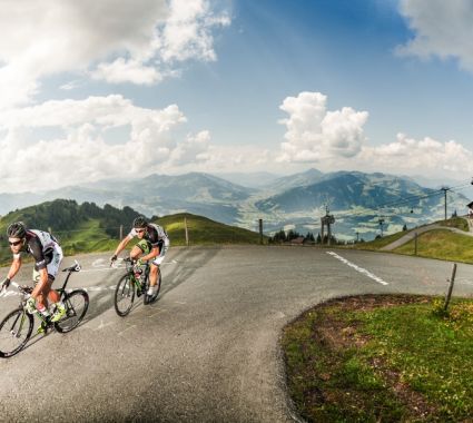 Rennradfahrer in den Kitzbüheler Alpen / © GHOST-Bikes GmbH
